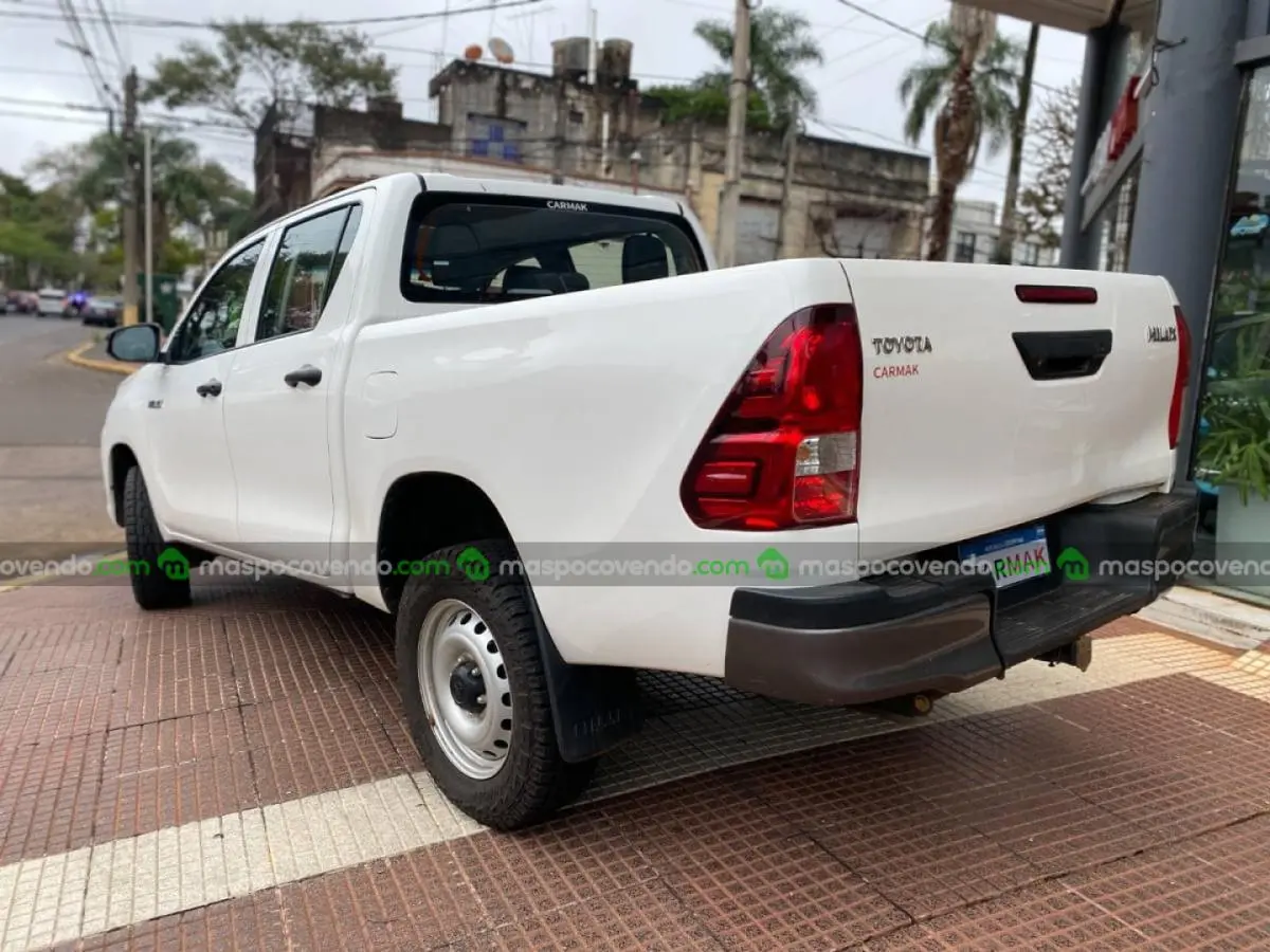 Toyota Hilux 2.4 Dc 4X2 Tdi Dx L20 2022  2022 - foto 3