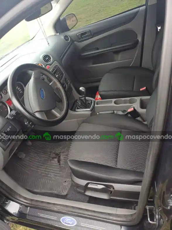 Ford Focus - foto 2