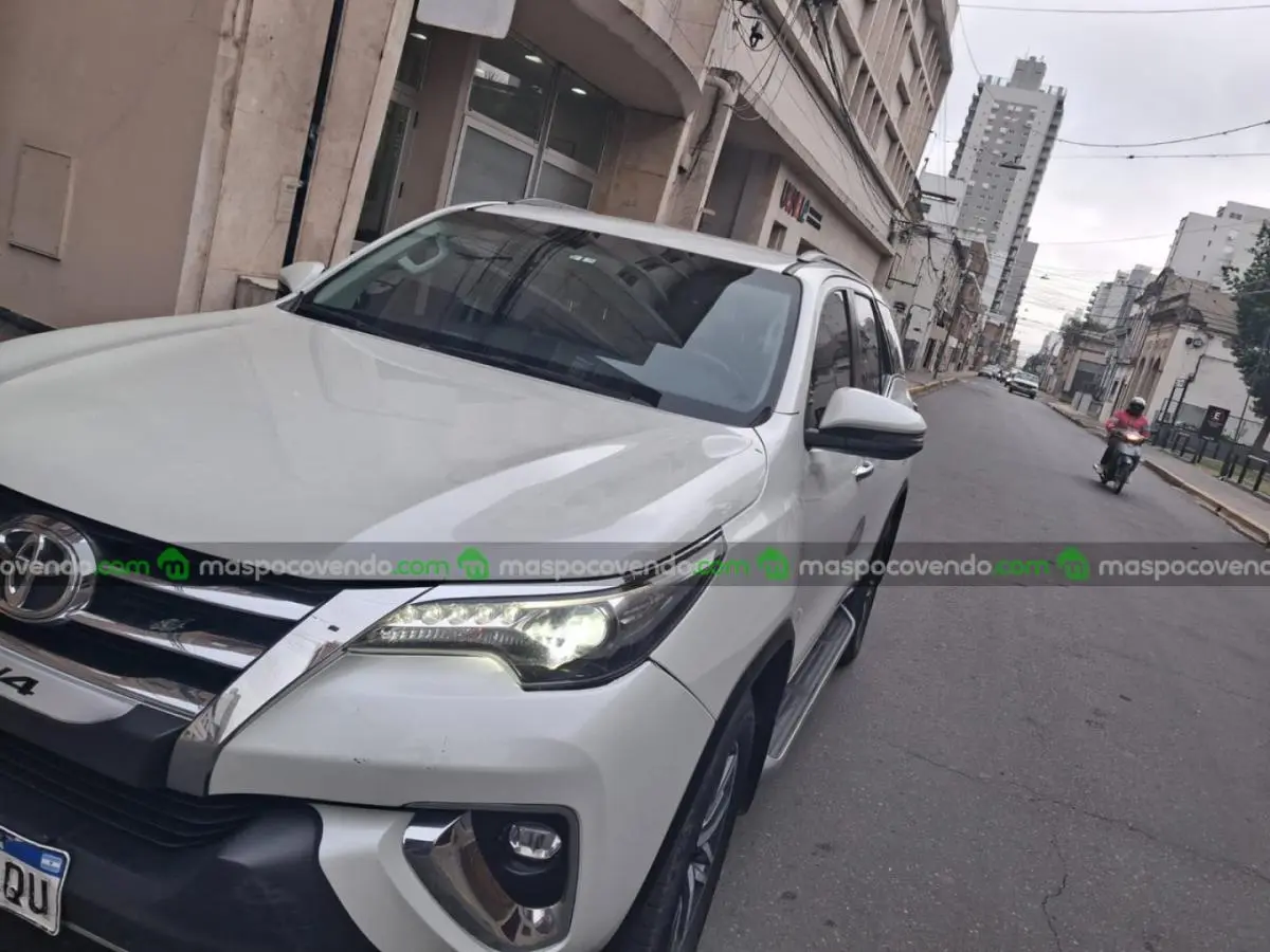 Toyota Sw4 . Srx - 2018  2018 - foto 3