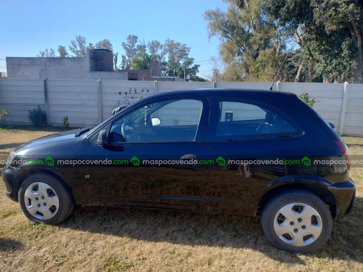 Chevrolet Crevrolet Celta 2011  2011 - foto 4
