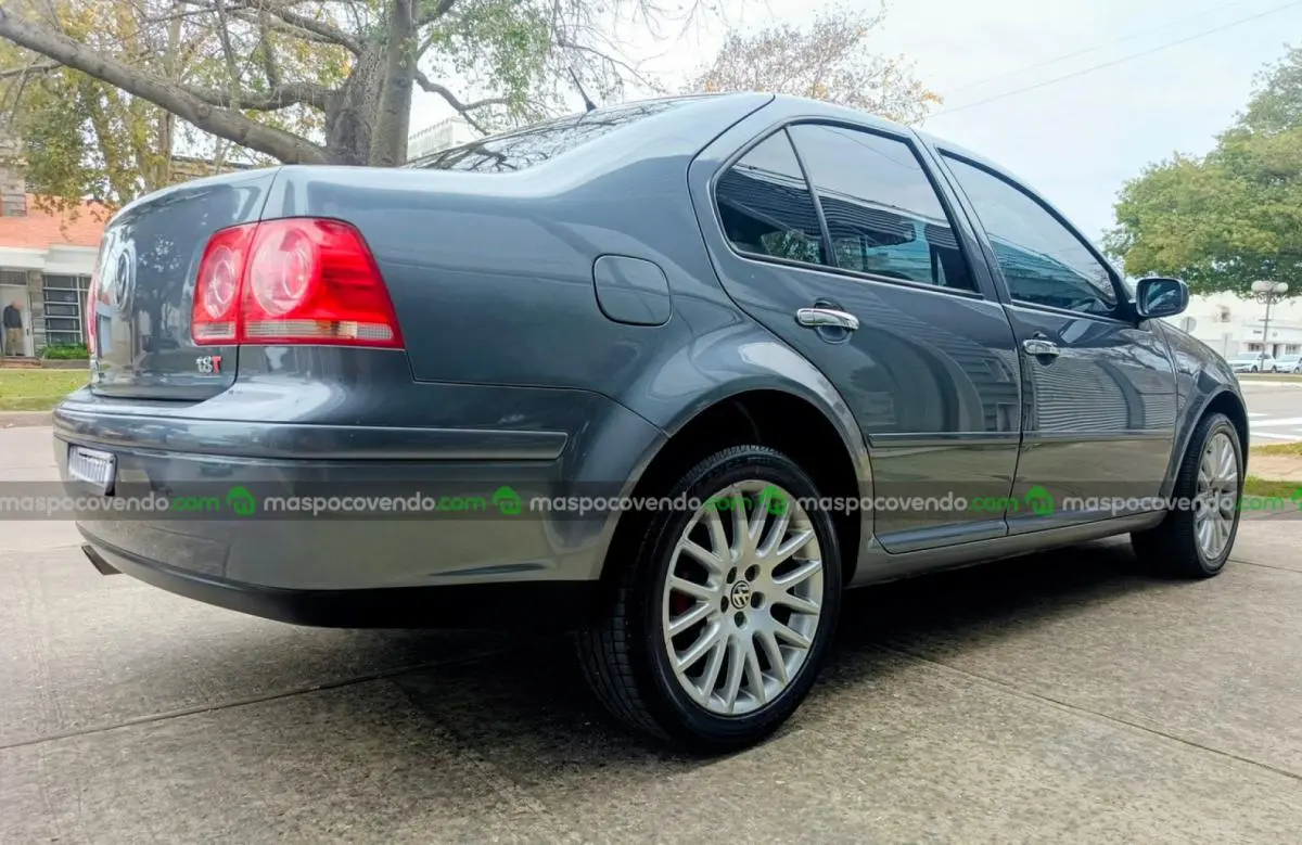 Volkswagen Bora 1.8 T Highline Manual 2012  2012 - foto 5