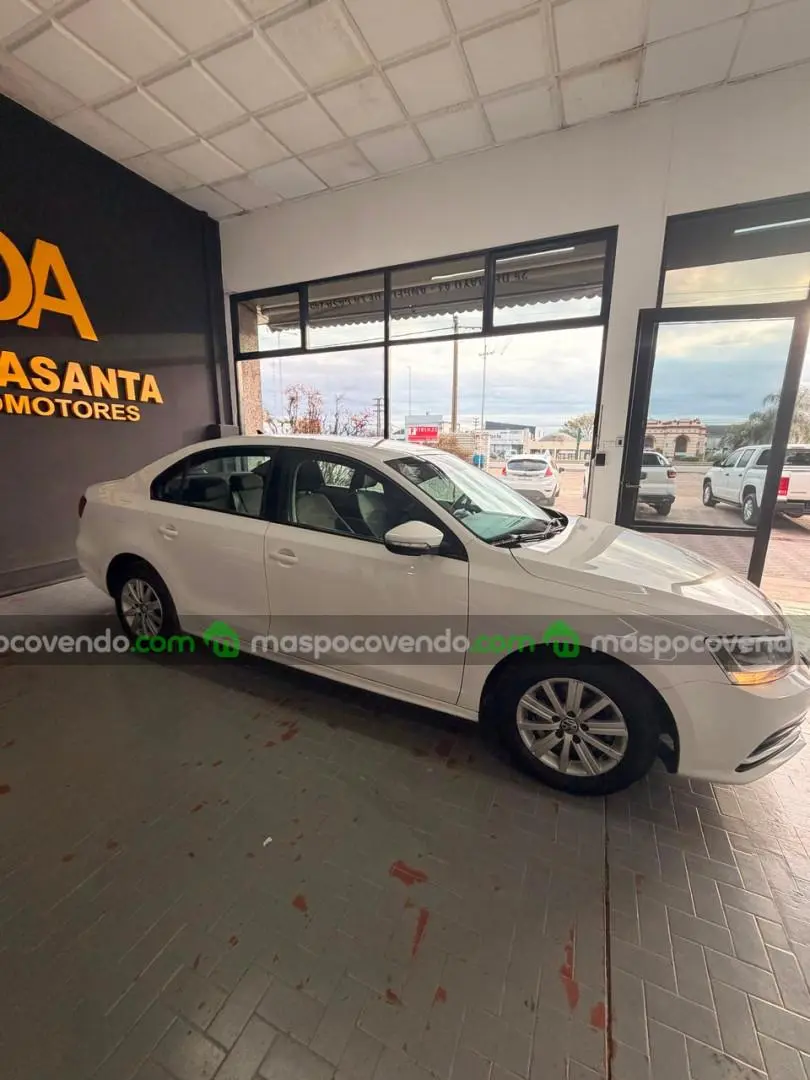 Volkswagen Vento 2015  2015 - foto 5