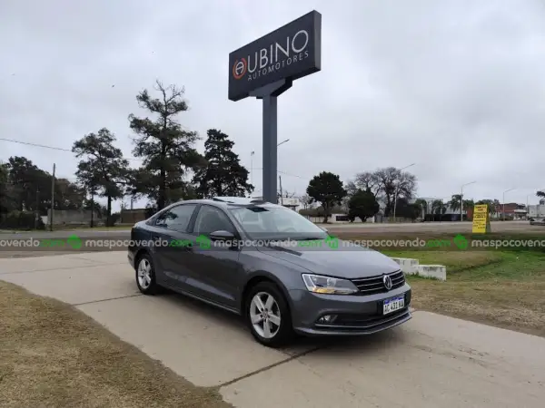 Volkswagen Vento Confortline 1.4 Tsi  0 - foto 1