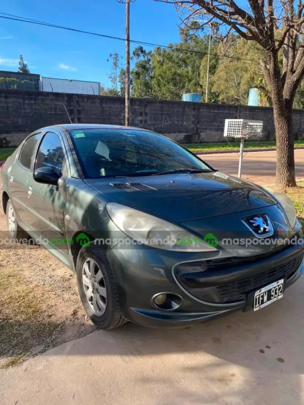 Peugeot 207 Compact Xs 1.4 Sedan 2009  2009 - foto 1