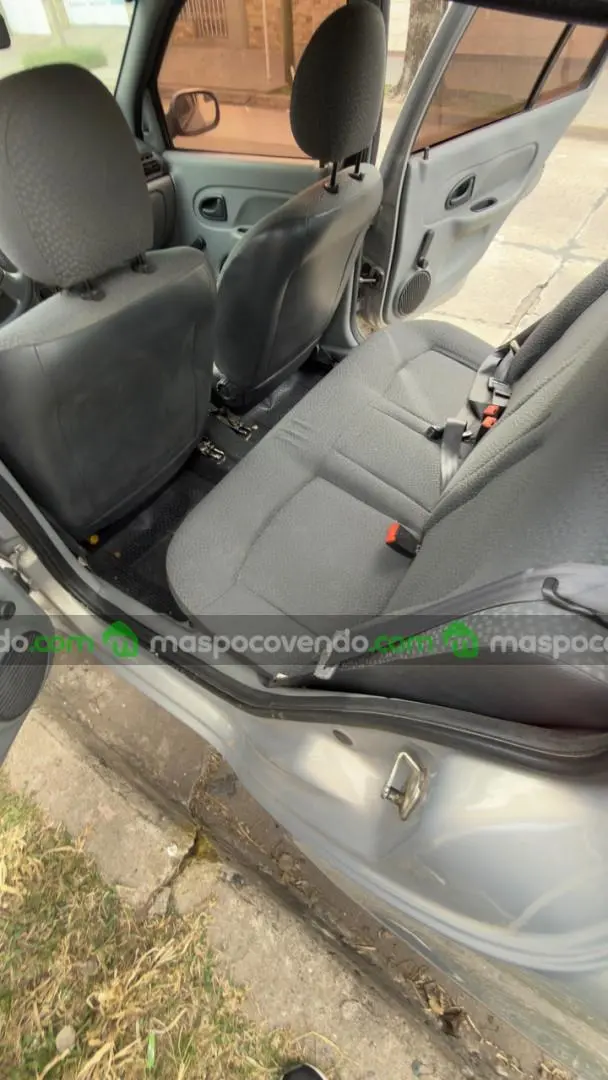 Renault Clio Mio 2010 5 Puertas  2010 - foto 5