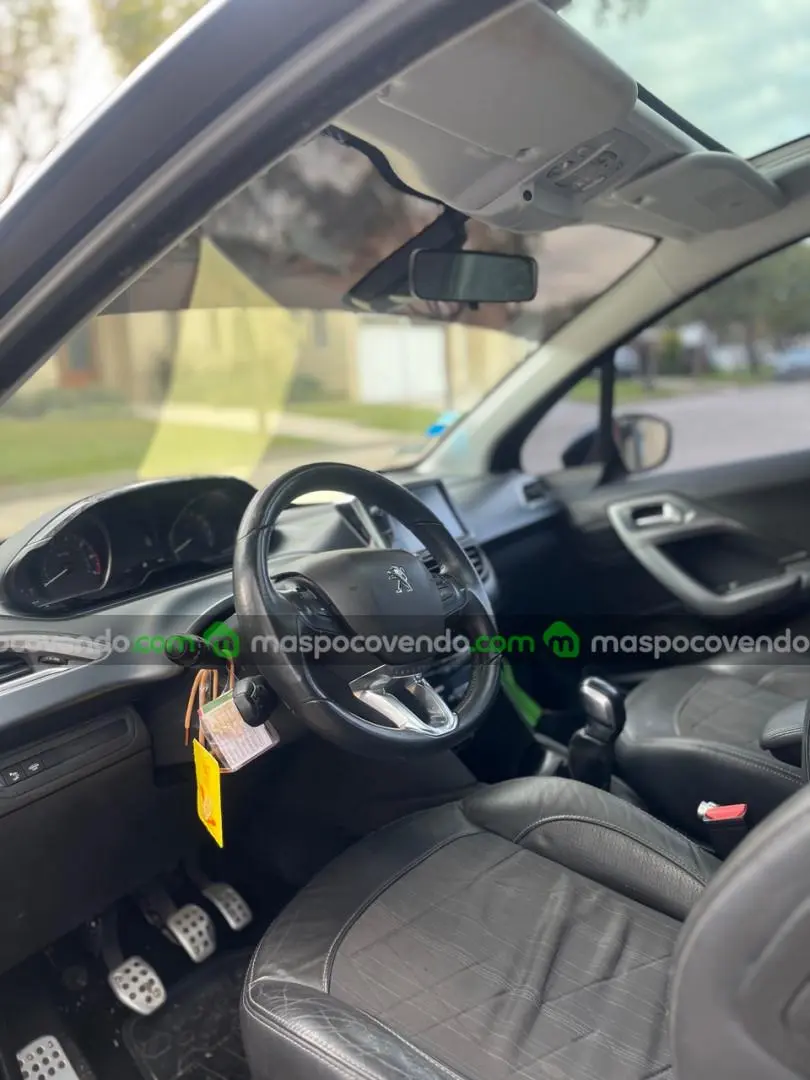 Peugeot 208 / 2014 / Pack Quire  2014 - foto 2