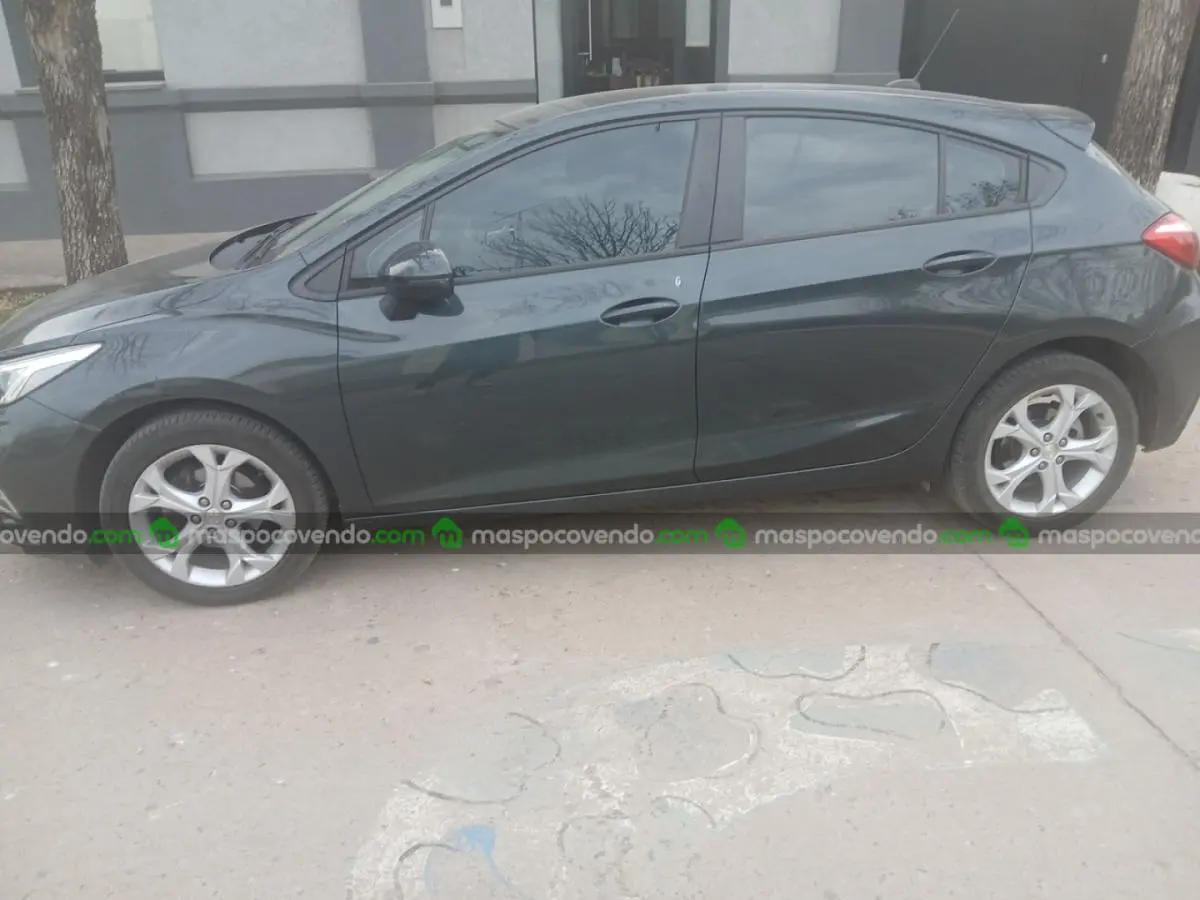Chevrolet Crevrolet Cruze  0 - foto 2