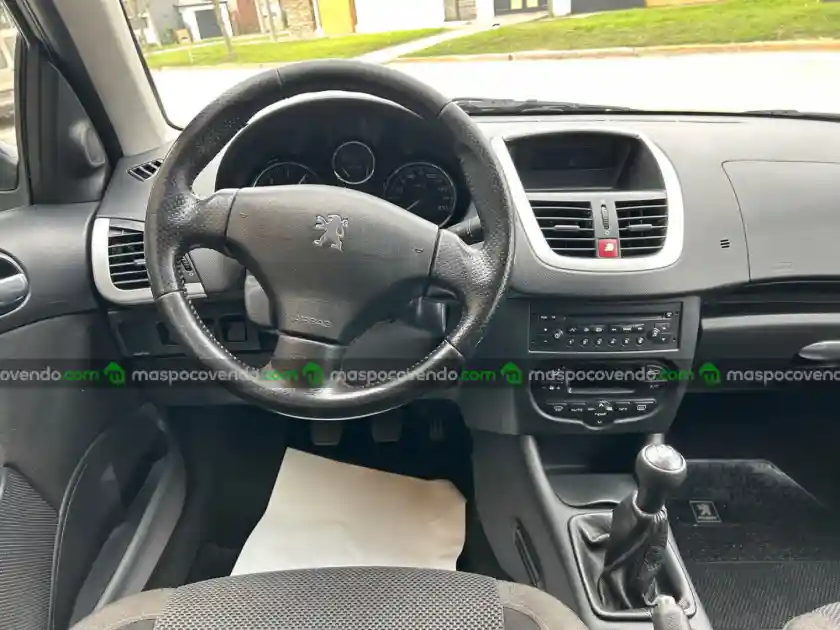 Peugeot 207 - foto 4