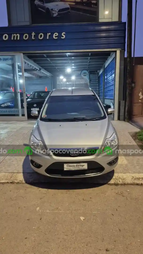Ford Focus - foto 4
