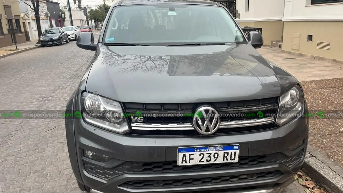 Volkswagen Amarok Comfortline 4X4 Automatica 2022  2022 - foto 3