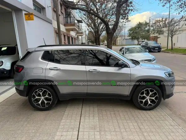 Jeep COMPASS LONGITUDE PLUS 1.3T AUT. 4X2 L/N 2024!!! 2024 - foto 1
