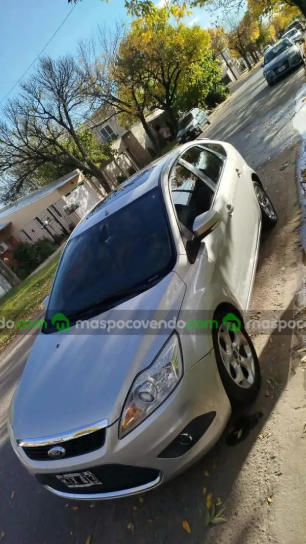 Ford Focus 2012 guia 2.0 2012 - foto 1