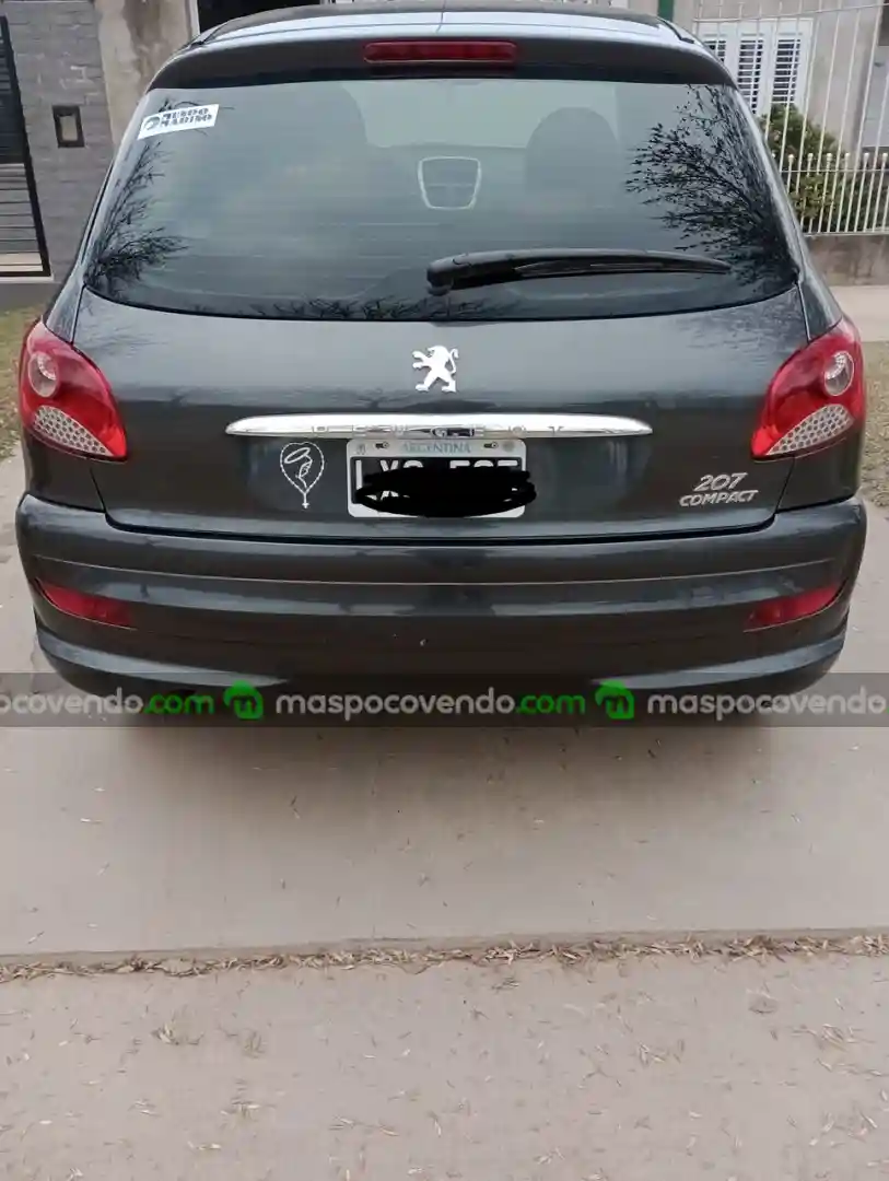 Peugeot 207 - foto 1