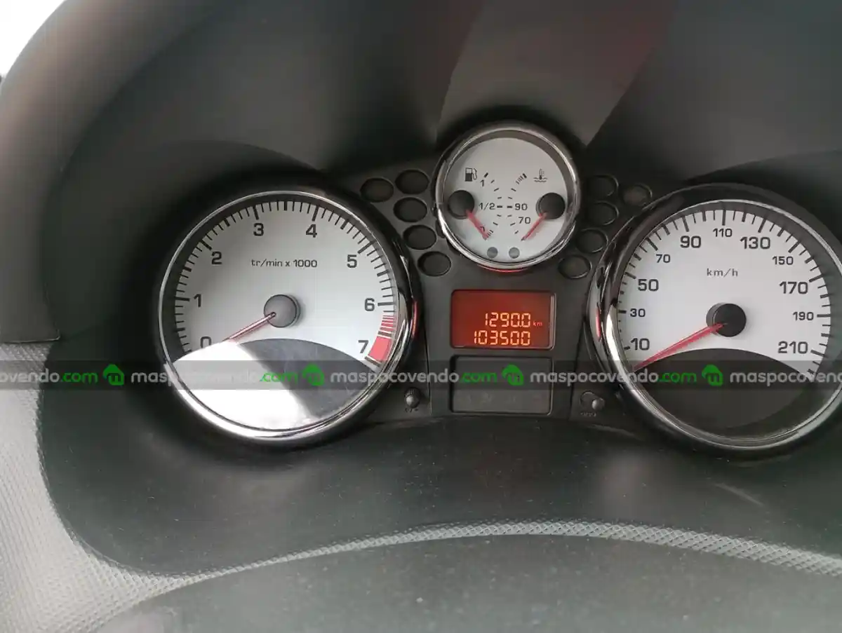 Peugeot 207 - foto 5