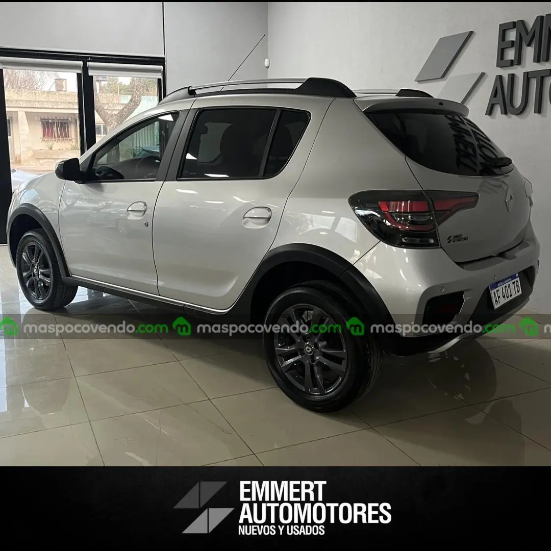Renault Sandero Stepway Zen  0 - foto 2