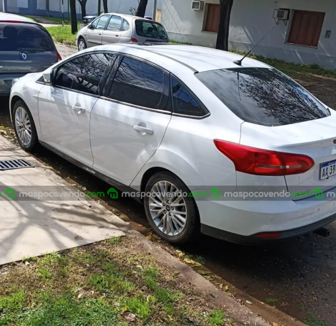 Ford Focus Se Plus 2.0 Manual  0 - foto 2