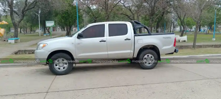 Toyota Hilux 2006, D/C, 4x2, DX, motor 2.5 2006 - foto 1