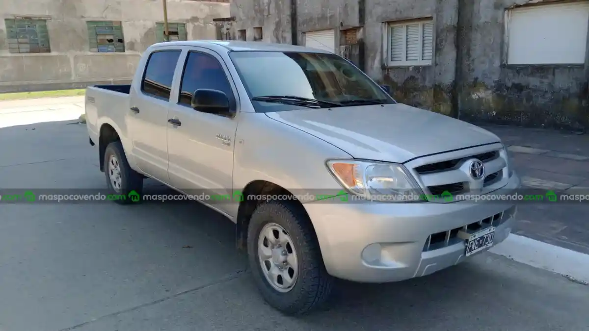 Toyota Hilux 2006, D/C, 4X2, Dx, Motor 2.5  2006 - foto 2