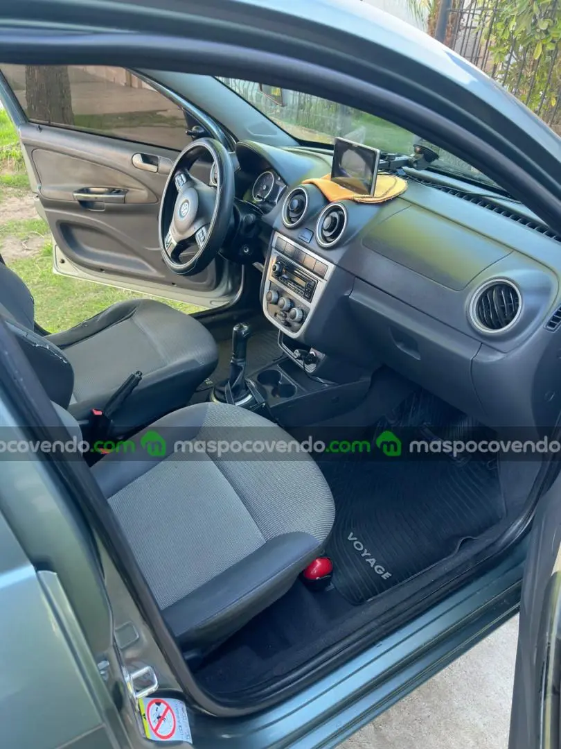 Volkswagen Voyage 1.6 Confortline  0 - foto 4