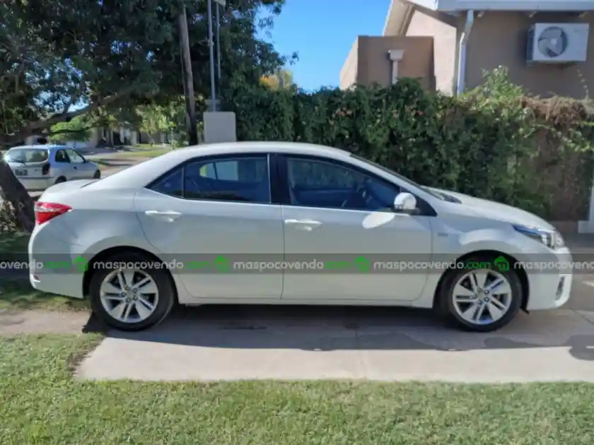 Toyota Corolla - foto 2