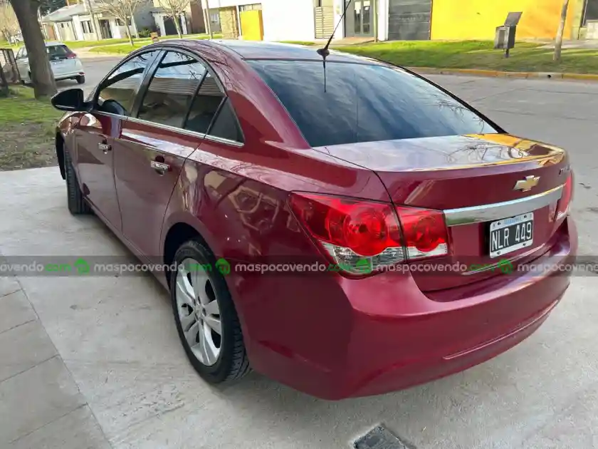 Chevrolet Cruze - foto 4