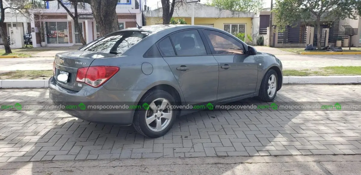 Chevrolet Cruze Lt 2011  2011 - foto 2
