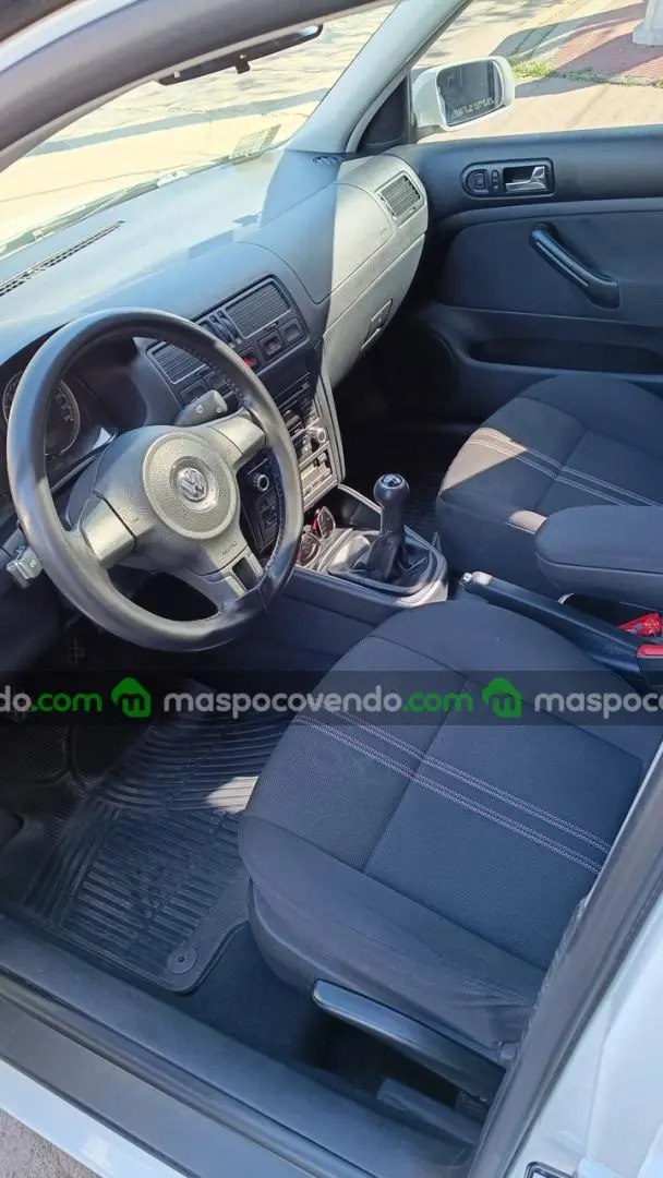 Volkswagen Bora 2.0 - 2012  2012 - foto 3