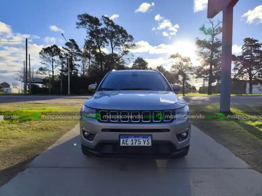 Jeep Compass Sport 2.4 - foto 3