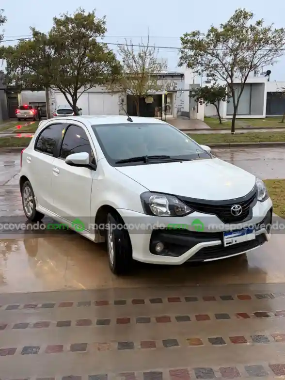 Toyota Etios Xls - foto 1