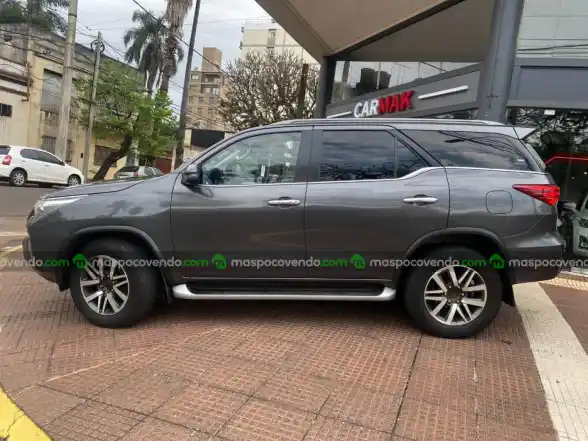 Toyota Hilux Sw4 Tdi Srx At L16 2018  2018 - foto 2