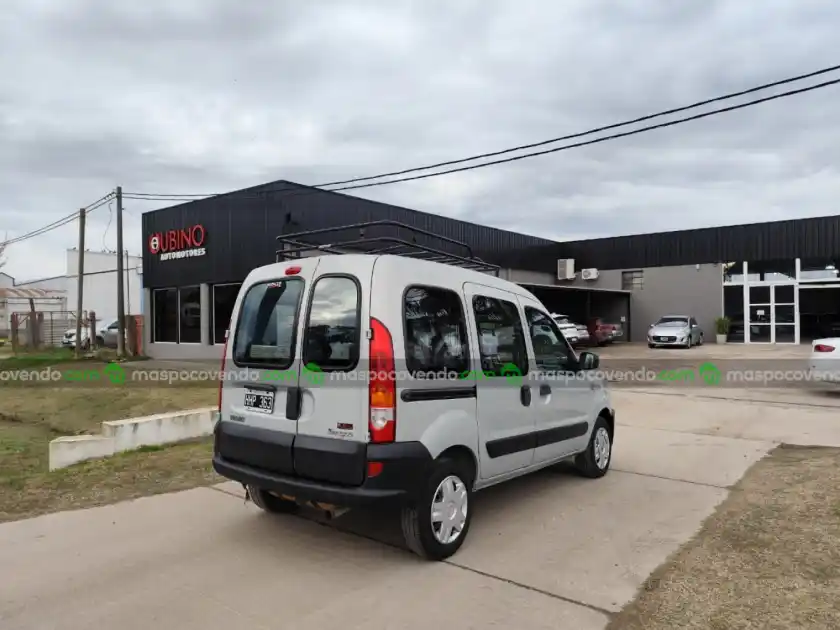 Renault Kangoo Confort 1.6 1P 5 Asientos - foto 2