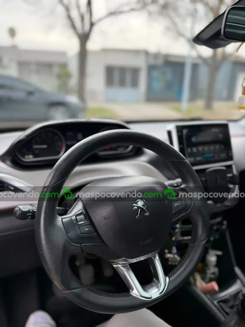Peugeot 208 Feline 2019  2019 - foto 3