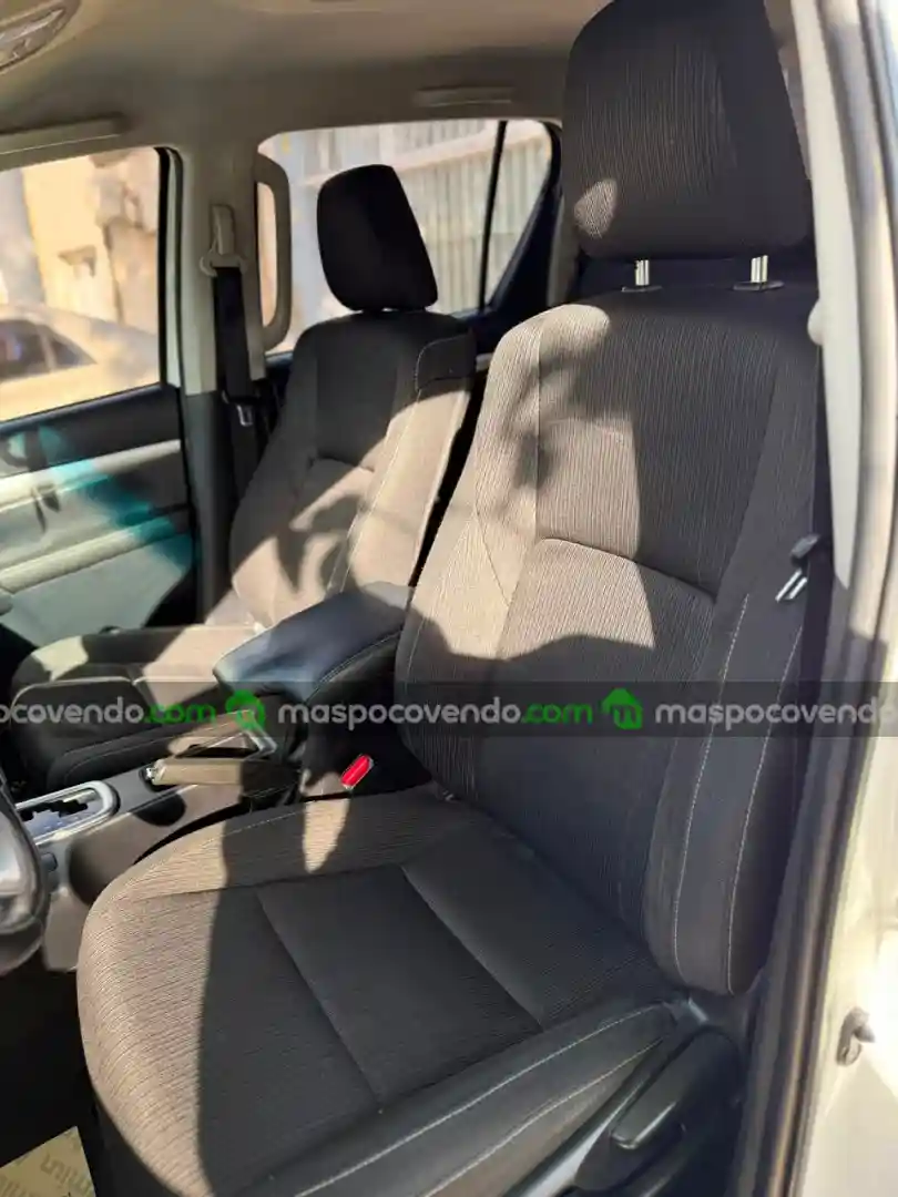 Toyota Hilux Srv Automatica - foto 5