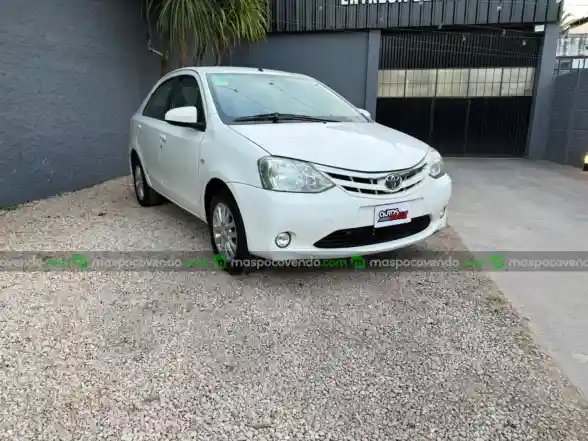 Toyota Etios 1.5 4P Xls 2014  2014 - foto 3