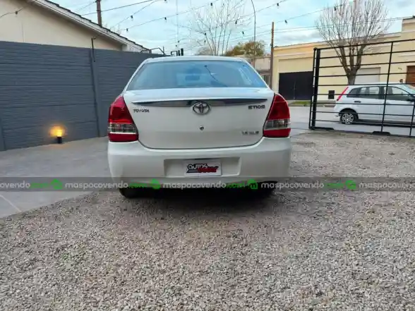 Toyota Etios 1.5 4P Xls 2014  2014 - foto 5