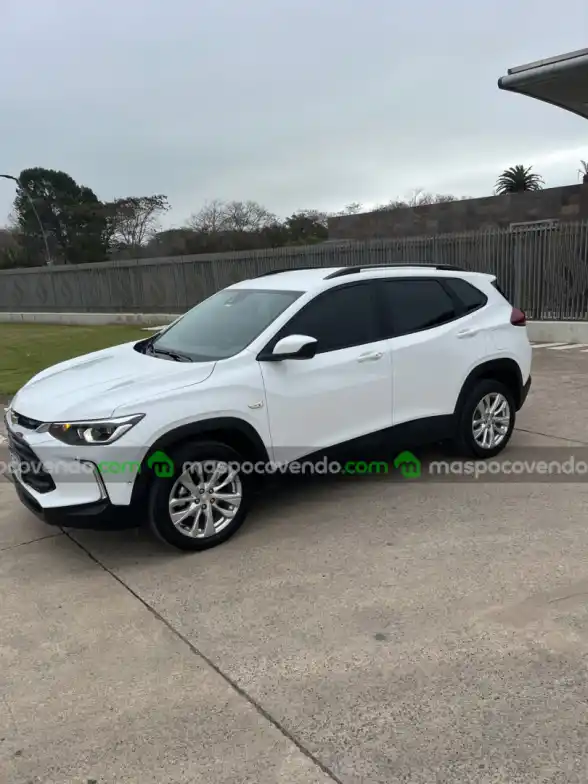Chevrolet Tracker - foto 1