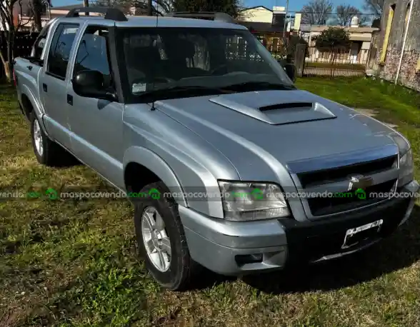 Chevrolet S10 - foto 1