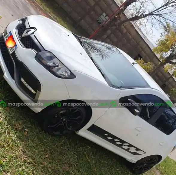 Renault Sandero RS - foto 1