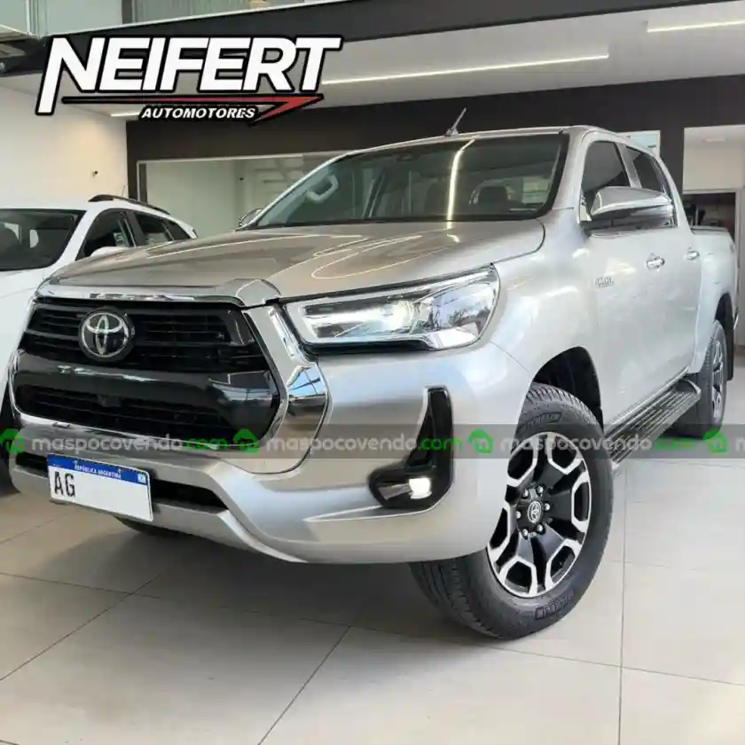 Toyota HILUX SRX 4X4 AT 2023 100.000KM 2023 - foto 1