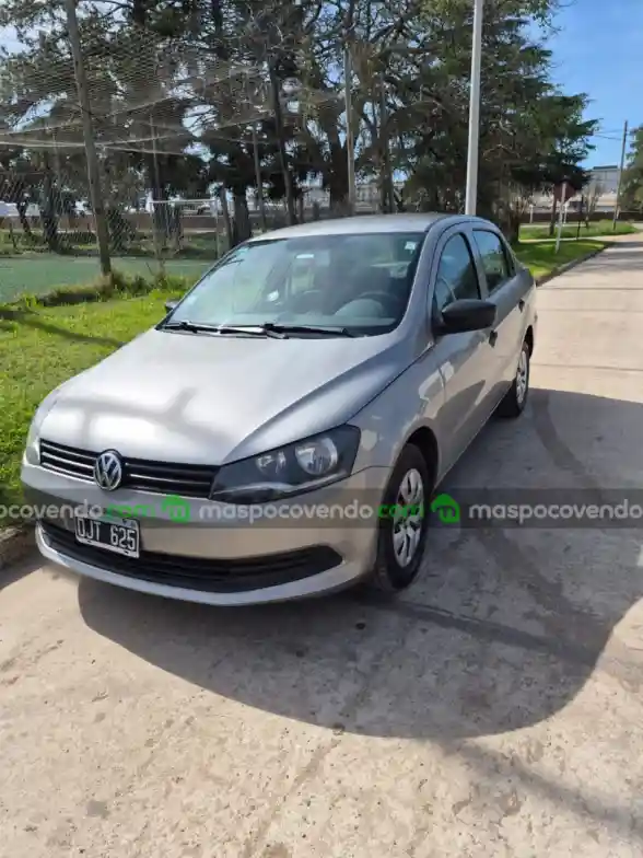 Volkswagen Voyage 2014 - 135000km - nafta 2014 - foto 1