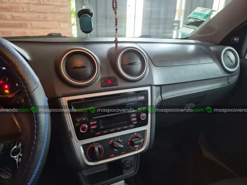 Volkswagen Voyage 2014 - 135000Km - Nafta  2014 - foto 3