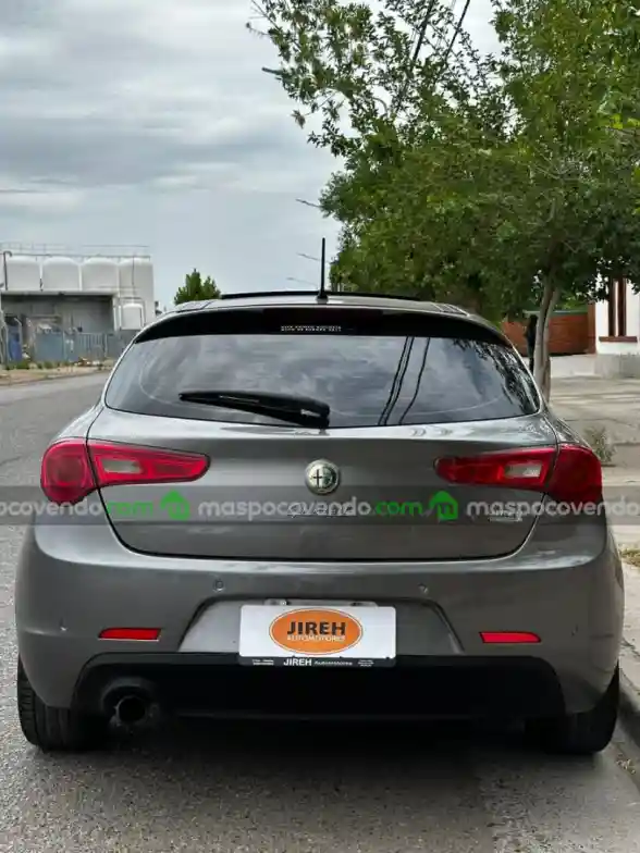 Alfa Romeo 2012 Giulietta 1.4 Distinct 170Cv  2012 - foto 4