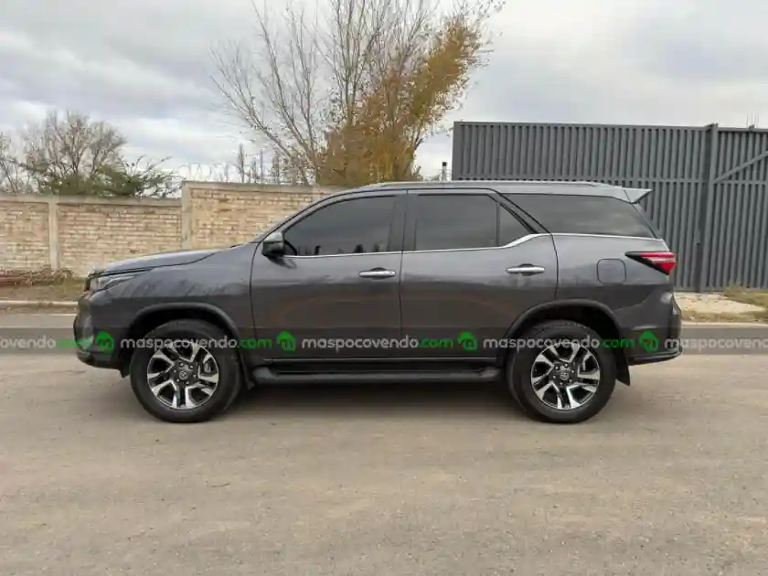 Toyota 2025 Hilux Sw4 Tdi Srx At  2025 - foto 2