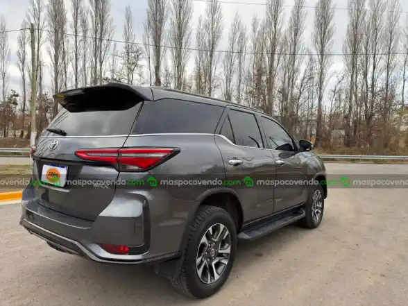 Toyota 2025 Hilux Sw4 Tdi Srx At  2025 - foto 5