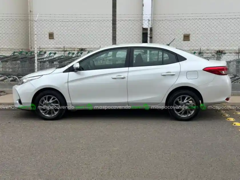 Toyota 2024 Yaris 1.5 5P Xls  2024 - foto 5