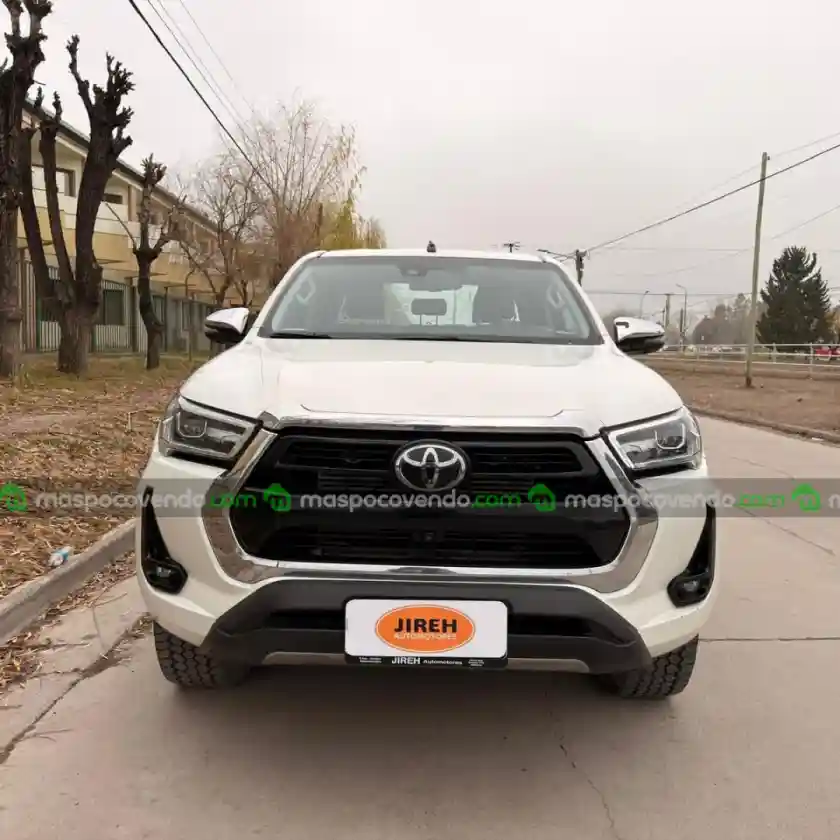 Toyota 2022 hilux 2.8 dc 4x2 tdi srx at6 2022 - foto 1