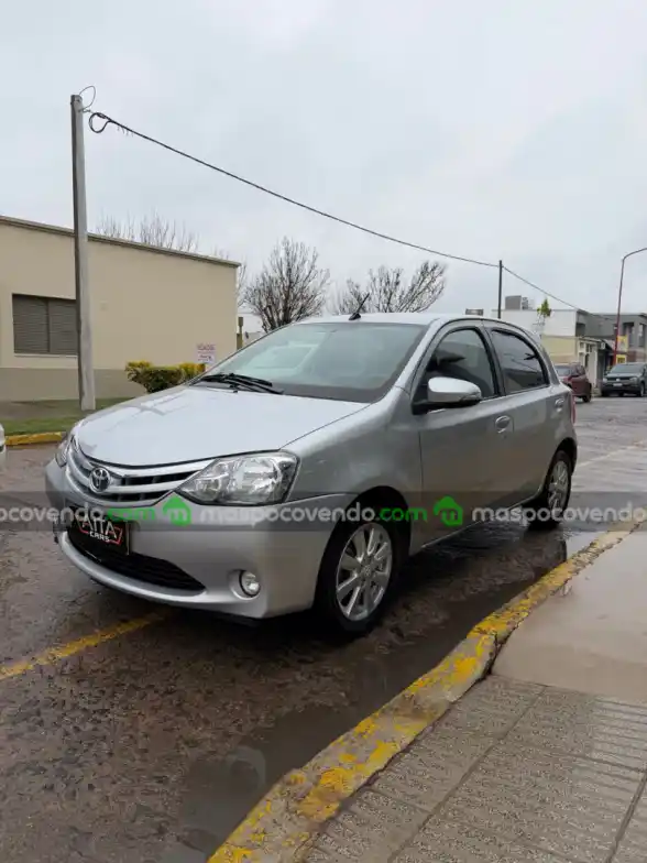 Toyota Etios Xls 1.5 Cadenero / Modelo 2017 / 100.000 Kms  2017 - foto 4