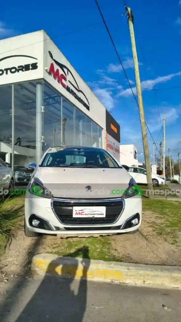 Peugeot 208 1.6 5P Urban Tech 2019  2019 - foto 3