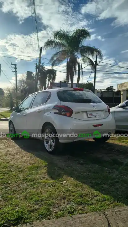 Peugeot 208 1.6 5P Urban Tech 2019  2019 - foto 4