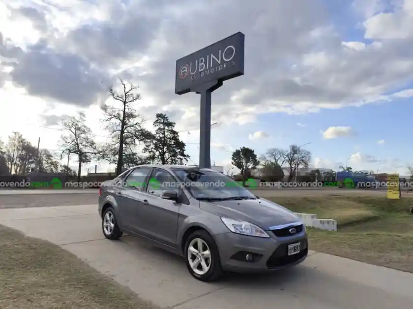 Ford Focus Exe Trend Plus 1.8L 4P - foto 1